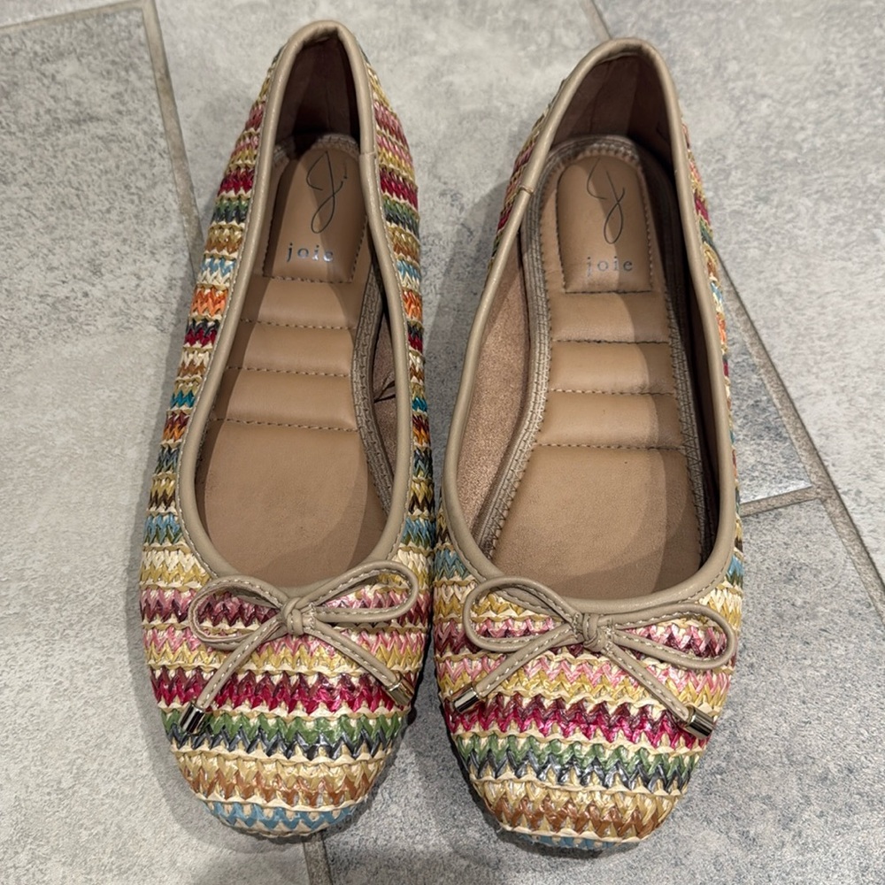 Joie Flats